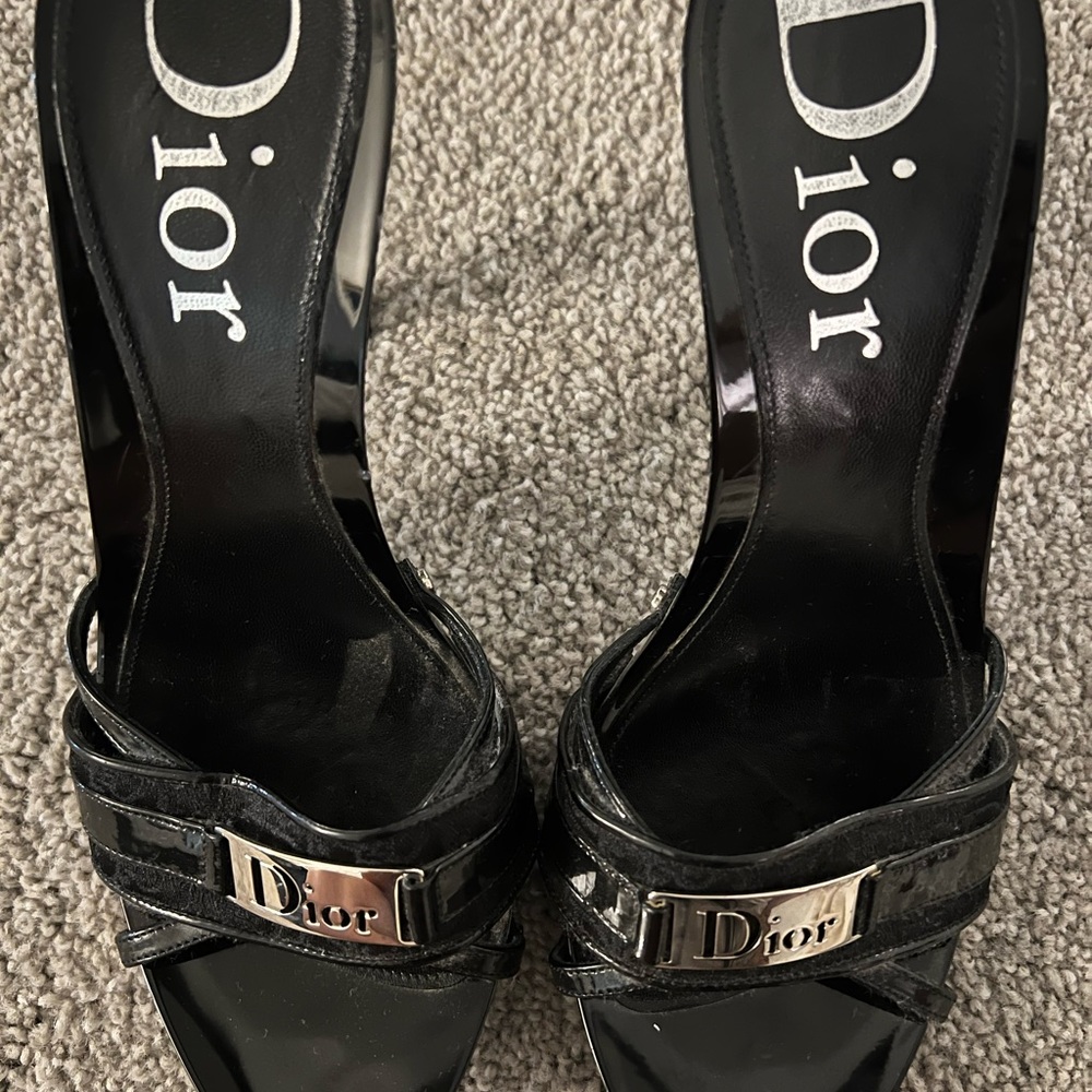 Vintage Dior Heels- great condition - Picture 4 of 10